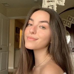 Sophia Serrano's avatar