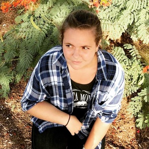 Jessi Vaughan's avatar